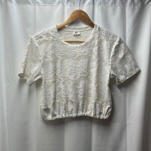 Aritzia Wilfred Cropped Semi-Sheer White Cream Lace Top- S